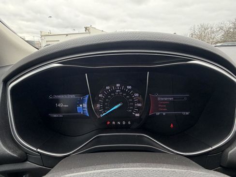 Used 2016 Ford Fusion Titanium image 15