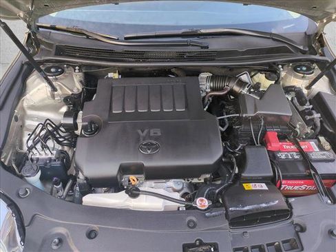 Used 2018 Toyota Avalon Touring image 27