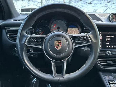 Used 2020 Porsche Macan S image 8