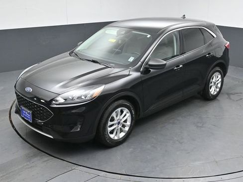 Certified 2022 Ford Escape SE w/ Cold Weather Package image 41