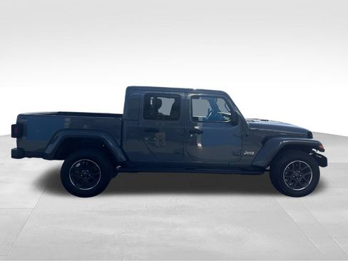 Used 2023 Jeep Gladiator Overland AWD/4WD image 13