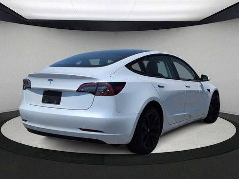 Used 2023 Tesla Model 3 Standard Range RWD image 8