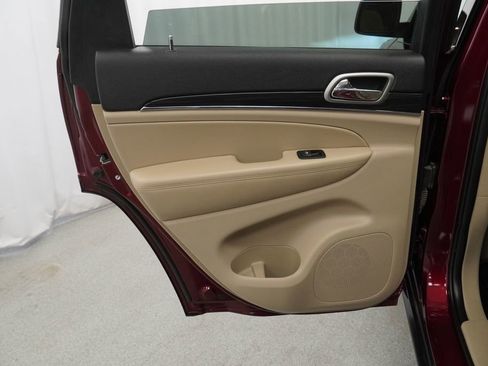 Certified 2020 Jeep Grand Cherokee Limited w/ Luxury Group II image 45