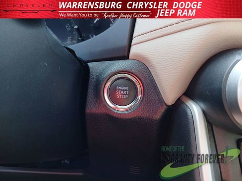 Used 2021 Toyota RAV4 Limited w/ Limited Grade Weather Package AWD/4WD image 28