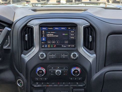 Used 2021 GMC Sierra 2500 Denali w/ Denali Ultimate Package image 17