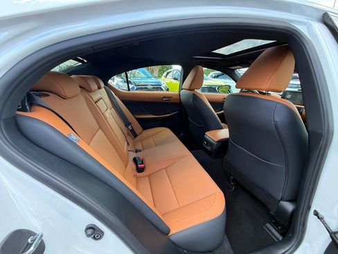 Used 2025 Lexus IS 300 w/ Premium Package RWD image 29