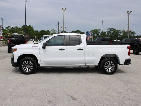 Used 2022 Chevrolet Silverado 1500 W/T w/ Z71 Off-Road Package AWD/4WD image 6