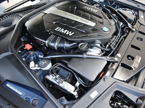 Used 2015 BMW 550i Sedan image 50