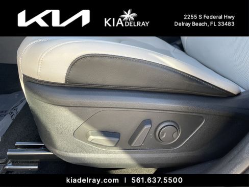 Certified 2023 Kia Sportage EX image 18