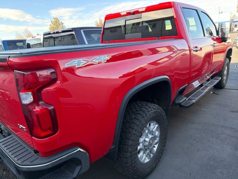 Used 2022 Chevrolet Silverado 3500 LTZ w/ LTZ Convenience Package image 2