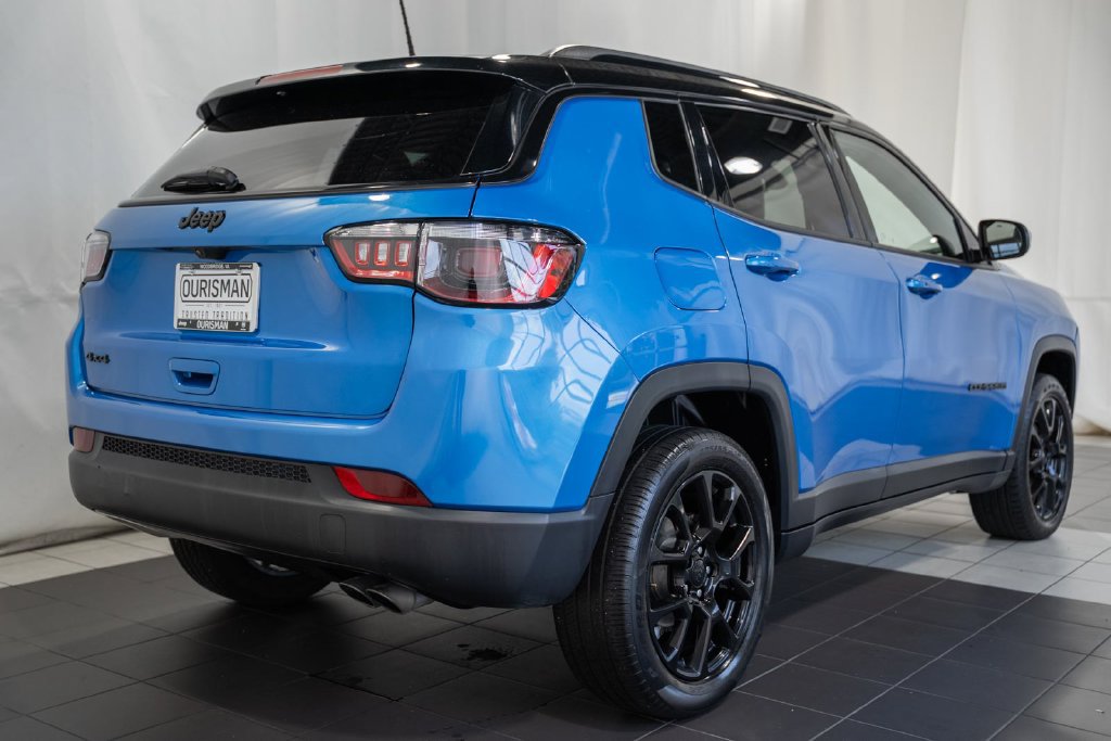 Certified 2022 Jeep Compass Latitude AWD/4WD image 4
