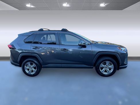 Certified 2022 Toyota RAV4 XLE image 8