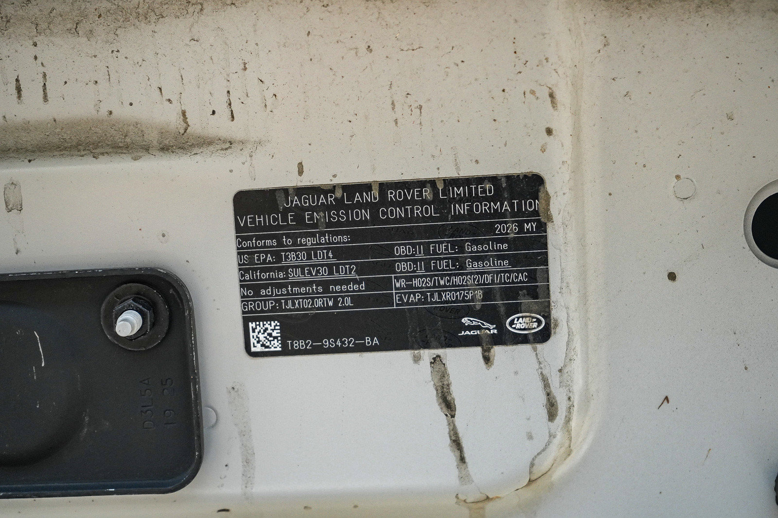 Certified 2026 Land Rover Defender 110 S AWD/4WD image 27