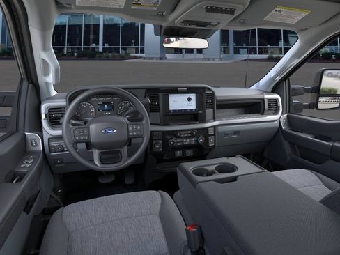 New 2026 Ford F250 XL w/ STX Appearance Package AWD/4WD image 39