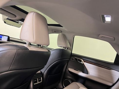 Used 2017 Lexus RX 350 AWD image 32