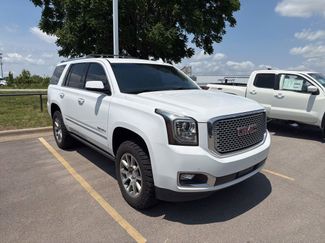 Used 2017 GMC Yukon Denali w/ Open Road Package AWD/4WD video 1