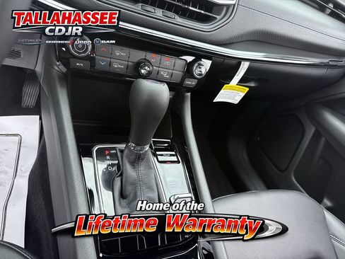 New 2026 Jeep Compass Latitude AWD/4WD image 21