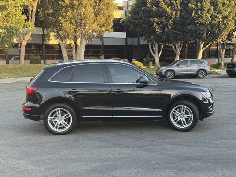 Used 2015 Audi Q5 2.0T Premium Plus w/ Premium Plus Package AWD/4WD image 6