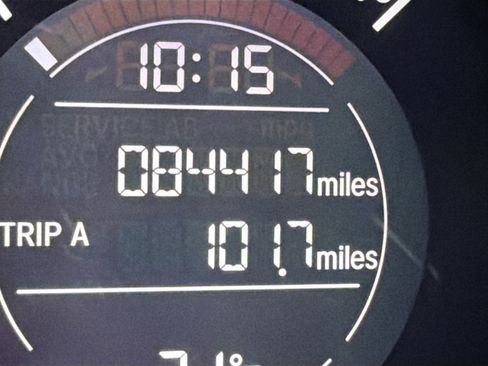 Used 2020 Honda HR-V LX image 19