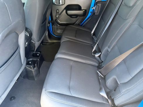 Used 2021 Jeep Wrangler Unlimited Sport image 14