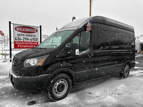 Used 2017 Ford Transit 350 XL image 2