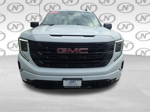Used 2023 GMC Sierra 1500 Elevation AWD/4WD image 14