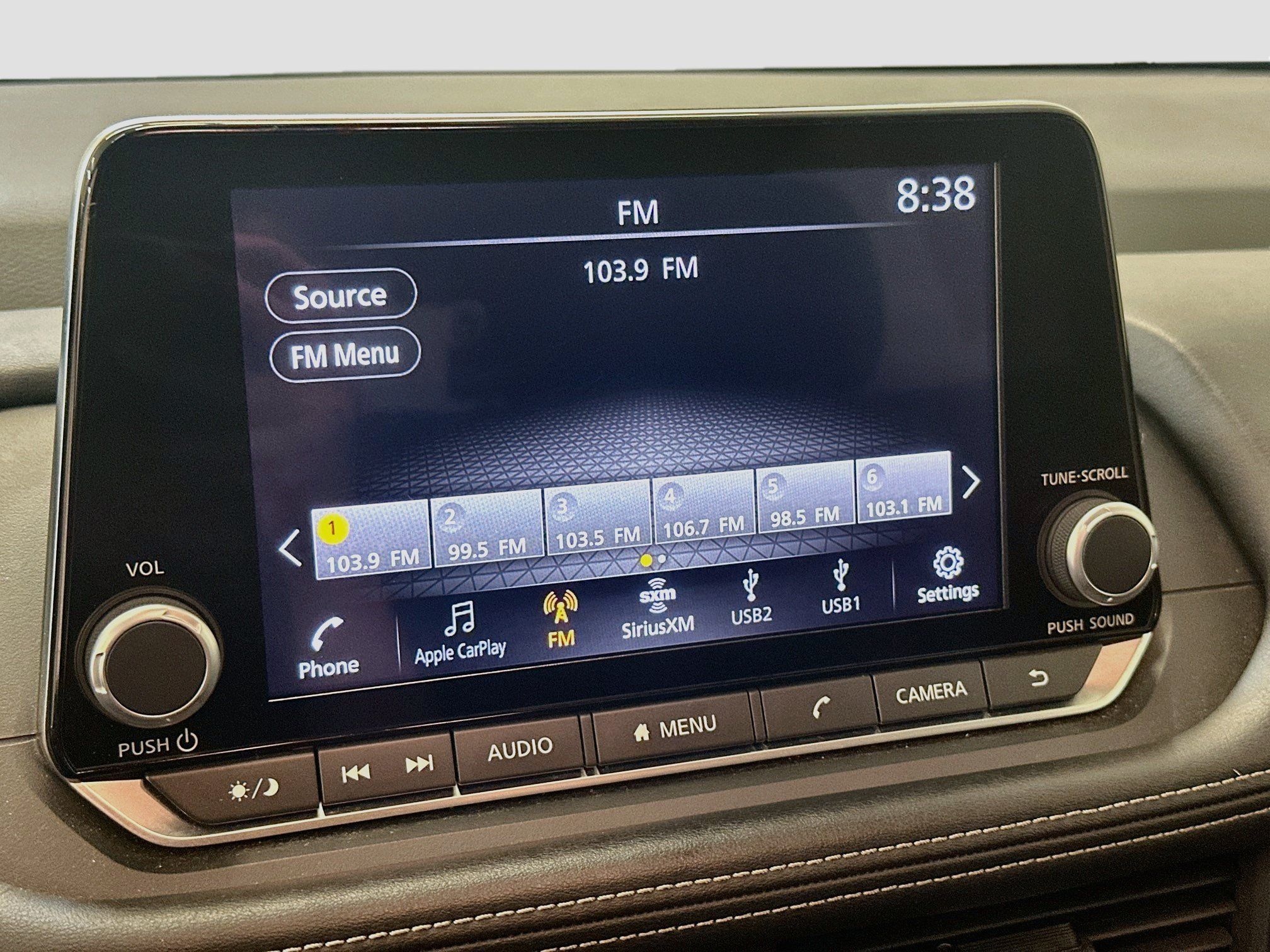 Used 2025 Nissan Rogue SV AWD/4WD image 21