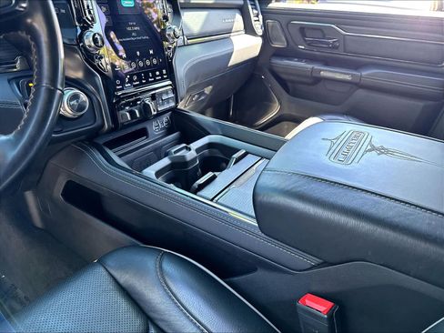 Used 2022 RAM 1500 Limited AWD/4WD image 13