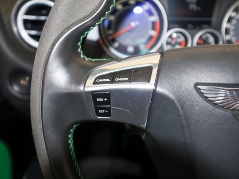 Used 2015 Bentley Continental GT3-R AWD/4WD image 31