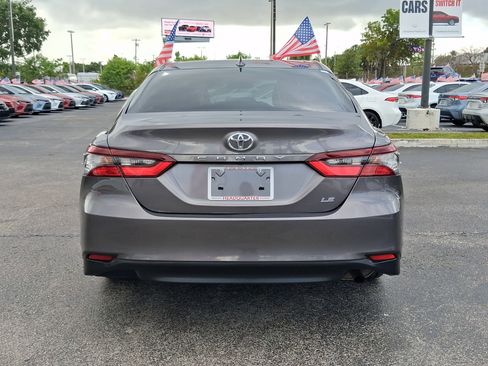 Used 2023 Toyota Camry LE FWD image 10