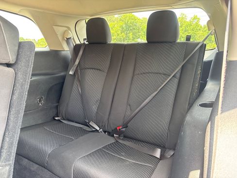 Used 2018 Dodge Journey SE w/ Connectivity Group FWD image 15