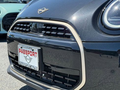 New 2026 MINI Cooper 4-Door Hardtop FWD image 8