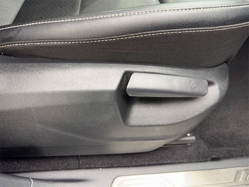 Used 2023 Volkswagen Atlas SE w/ Panoramic Sunroof Package image 51