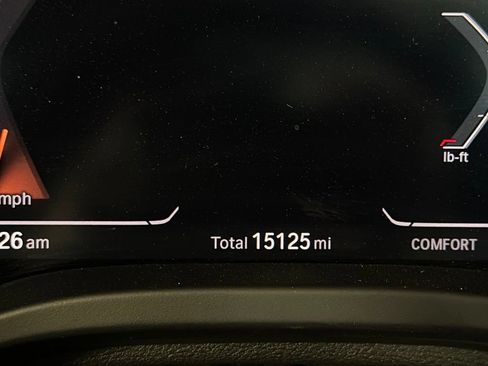 Used 2025 BMW X4 xDrive30i AWD/4WD image 18