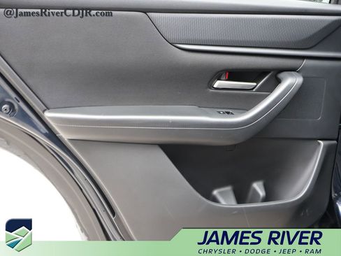 Used 2025 MAZDA CX-90 3.3 Turbo w/ Select Package AWD/4WD image 18