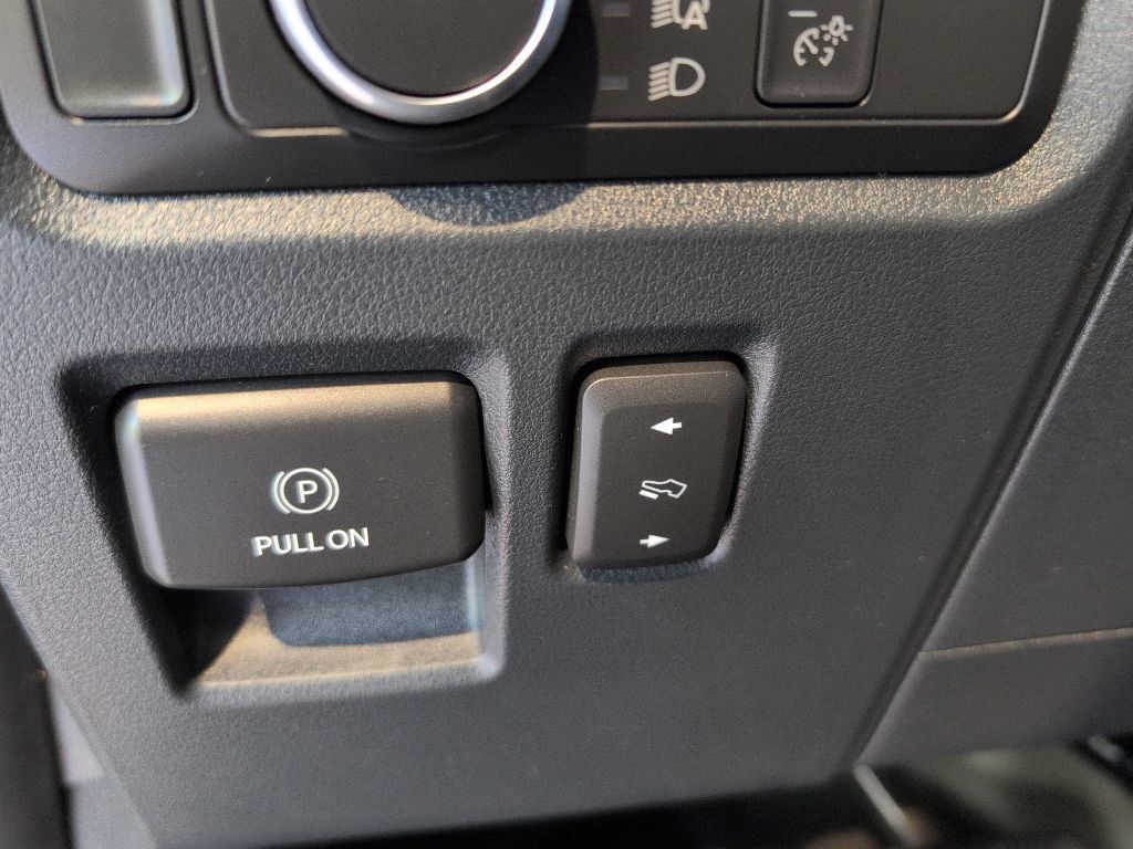 Used 2021 Ford F150 Lariat AWD/4WD image 15