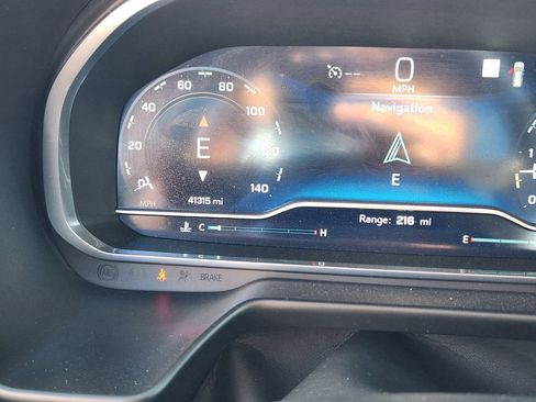 Used 2023 Chevrolet Tahoe LT image 16