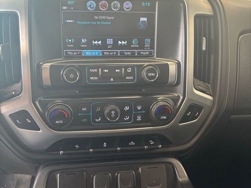 Used 2018 GMC Sierra 1500 SLT w/ SLT Premium Package image 3