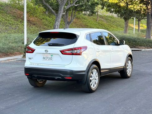 Used 2020 Nissan Rogue Sport S w/ Appearance Package FWD image 4