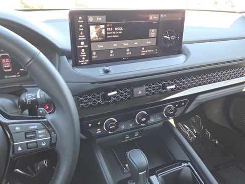 Used 2024 Honda Accord Touring image 28
