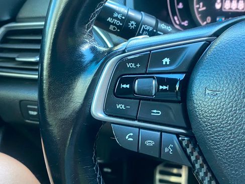 Used 2021 Honda Accord Sport image 23