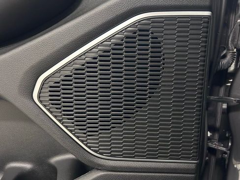 Used 2022 Jeep Grand Cherokee L Laredo image 6