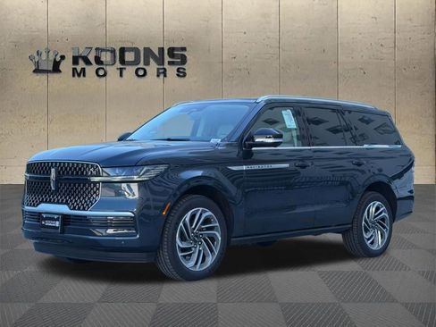 New 2026 Lincoln Navigator Reserve AWD/4WD image 1