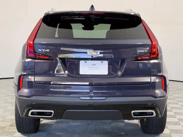 Used 2024 Cadillac XT4 Premium Luxury w/ Technology Package FWD image 7