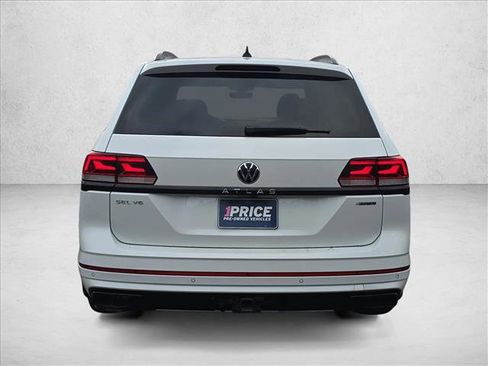 Used 2023 Volkswagen Atlas SEL R-Line image 6