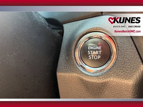 Used 2022 Toyota RAV4 XLE w/ Convenience Package AWD/4WD image 33