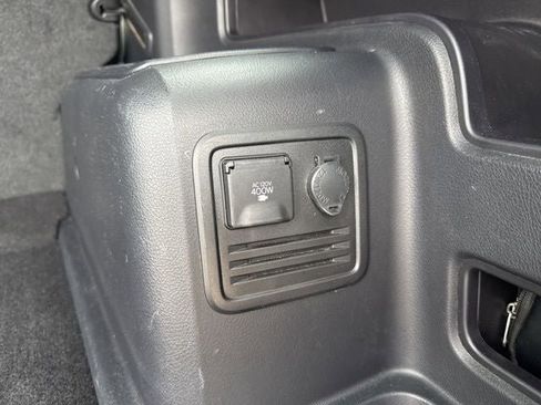 Certified 2023 Toyota 4Runner 40th Anniversary SE image 18