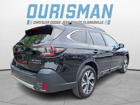 Used 2022 Subaru Outback Touring XT AWD/4WD image 6