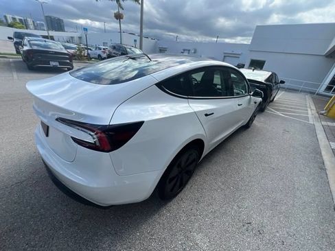 Used 2024 Tesla Model 3 Standard Range RWD image 5