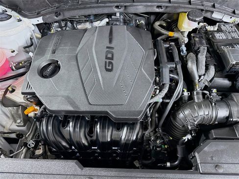 Certified 2024 Hyundai Tucson SE image 33